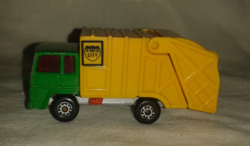 1979 Matchbox superfast refuse truck no 36 macau model