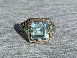 Kék köves női ezüst gyűrű opálokkal