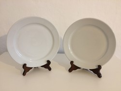 2 White porcelain flat plates 24 cm