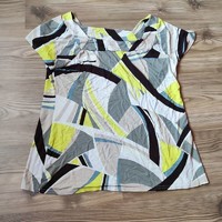 Colorful, short-sleeved, size 44 viscose top.