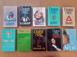 10 db.-os Danielle Steel könyvcsomag : Naplemente Saint Tropez-ban / Egy tökéletes idegen...
