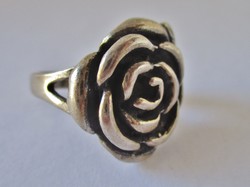 Különleges rózsa ezüstgyűrű