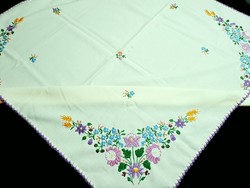 Tablecloth embroidered with Kalocsa pattern 94 x 92 cm