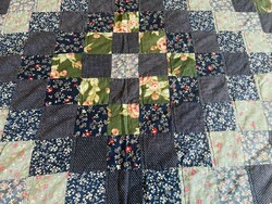 Hand-sewn patchwork bedspread on cotton canvas, size 264 x 280 cm.