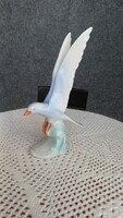 Ravenclaw porcelain seagull, marked, undamaged, hand painted, height: 14.5 cm, width: 8.5 cm