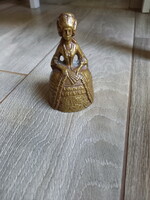 Páratlan antik réz kisasszony csengő (10x6 cm)