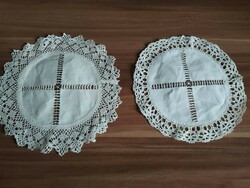 2 pcs antique. Lace tablecloth with a crocheted edge, 18 cm and 20 cm in diameter