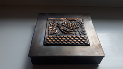 Kopcsányi Ottó : "Icarus" iparművész fabetétes bronz doboz 13 x13 cm