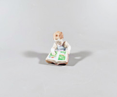 Herend, little girl reading a storybook, hand-painted porcelain figure 7.5 Cm, perfect! (J312)