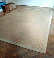 A large, high-quality bamboo rug with a natural fabric border made of wool? Anti-slip backing 160x223 cm