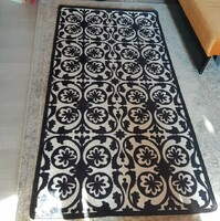 Brand new carpet 100x200cm