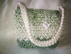 Crochet shoulder bag made of hand-dyed cord yarn