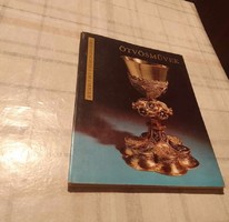 H. Kolba Judit és T. Németh Annamária. Ötvösművek