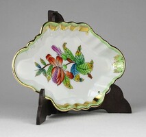 1O627 Herend porcelain ash tray with Victoria pattern