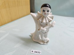 A0433 porcelain harlequin with moon 15 cm