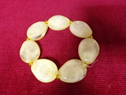 Lemon yellow bijou bracelet from the 70s. Jokai.