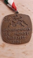 Fila CHAMPIONNAT DU MONDE BUDAPEST 1986 bronz érem