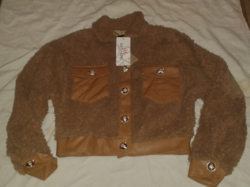 Shortened women's fur jacket (new label)