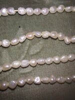 More than one and a half meters of true pearls, small, natural...