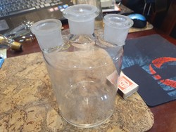 Különleges 3 nyakú laboratóriumi hibátlan lombik üveg Woulff Bottle palack