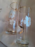 Virágos arany leveles gyönyörű pohár párban
