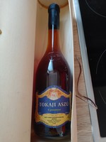 Tokaji aszú 2002    4 puttonyos     bor ital   -   szülinapra 2002 es születésűeknek