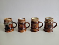 4 db retro Zsolnay pirogránit korsó Fürtös György mid century kerámia sörös korsók