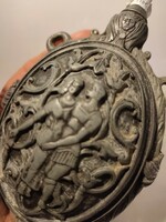 Metal gunpowder holder carved ornament