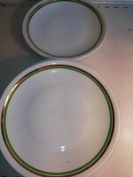5 Plates with lowland cakes, 19 cm