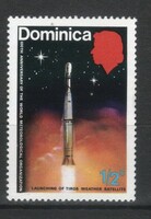 Dominika 0041 Mi 354     0,30 Euró