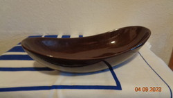 Asztalközép  , barna újszerű állapot  F & F jelzéssel  , 26 cm