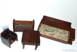 Régi, antik art deco stílusú  fa bababútor, játék baba bútor garnitúra-babaház kellék