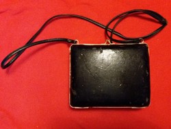 Antique hard patent leather purse radish shoulder bag with black gold metal inlay as shown