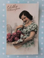 Régi képeslap női fotó levelezőlap