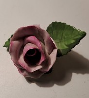 Sérült antik herendi rózsa. 6 cm.