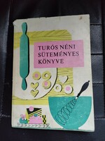 Aunt Túros's cake book-minerva 1968.