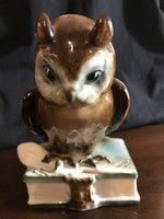Zsolnay owl