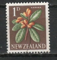 Új  Zéland 0328 Mi 393 A        0,30 Euró