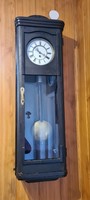 Single-weight antique wall clock