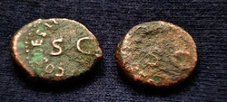 Claudius (41-54) !!! Két quadrans (modius és kéz) | 2 db római bronz érem