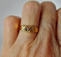 Különleges aranyozott ezüst gyűrű valódi rubin és zafír kővel