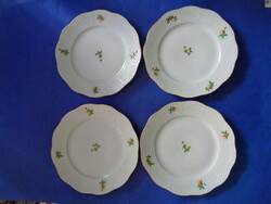 Herend plates with strawberry - strawberry pattern