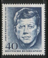 Postatiszta Bundes 1615  Mi 453     0,40 Euró