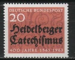Postatiszta Bundes 1593  Mi 396      0,40 Euró