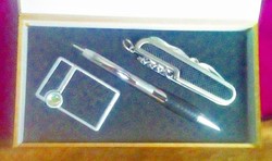 Self-ignition + multi-part knife + ballpoint pen - set (in original wooden box, 18x9.5x3 cm)