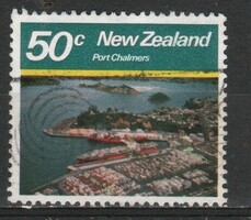 Új  Zéland 0194   0,90 Euró