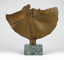 1P130 Ligeti Erika bronz kisplasztika : Hárfás nőalak 14.5 cm