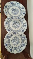 3 Old Zsolnay cake plates {p5}