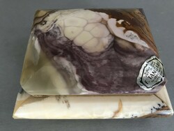 Kézműves onyx ékszeres doboz gyönyörű mintájú ásvànyból, 12 x 10 cm