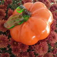 Glass decorative pumpkin